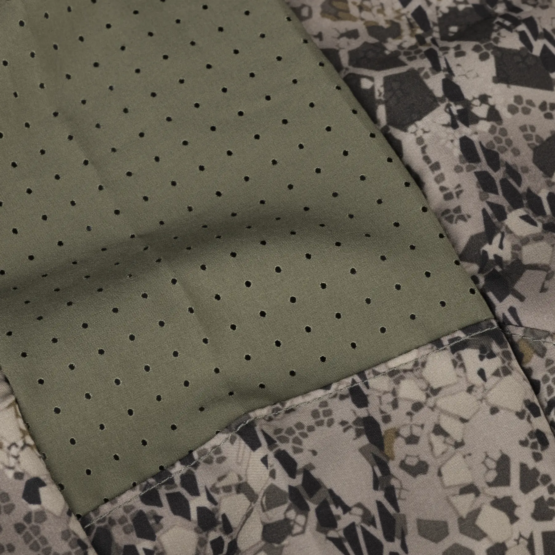 AIR LW BUTTON DOWN SHIRT - Image 3