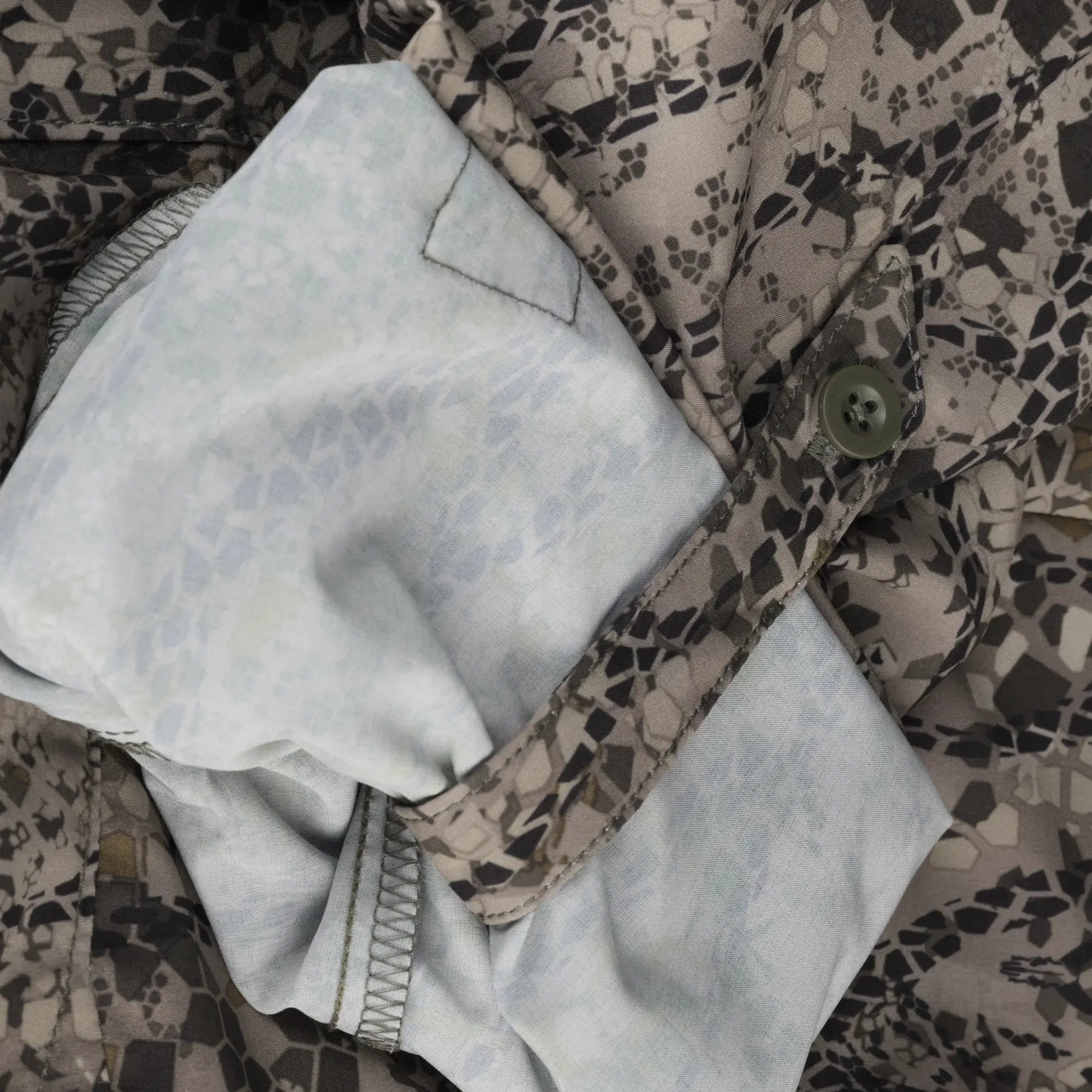 AIR LW BUTTON DOWN SHIRT - Image 7