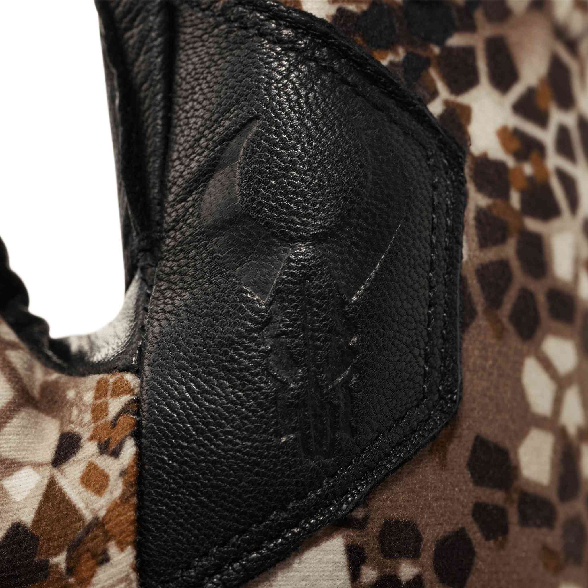 HYBRID GLOVE - Image 4