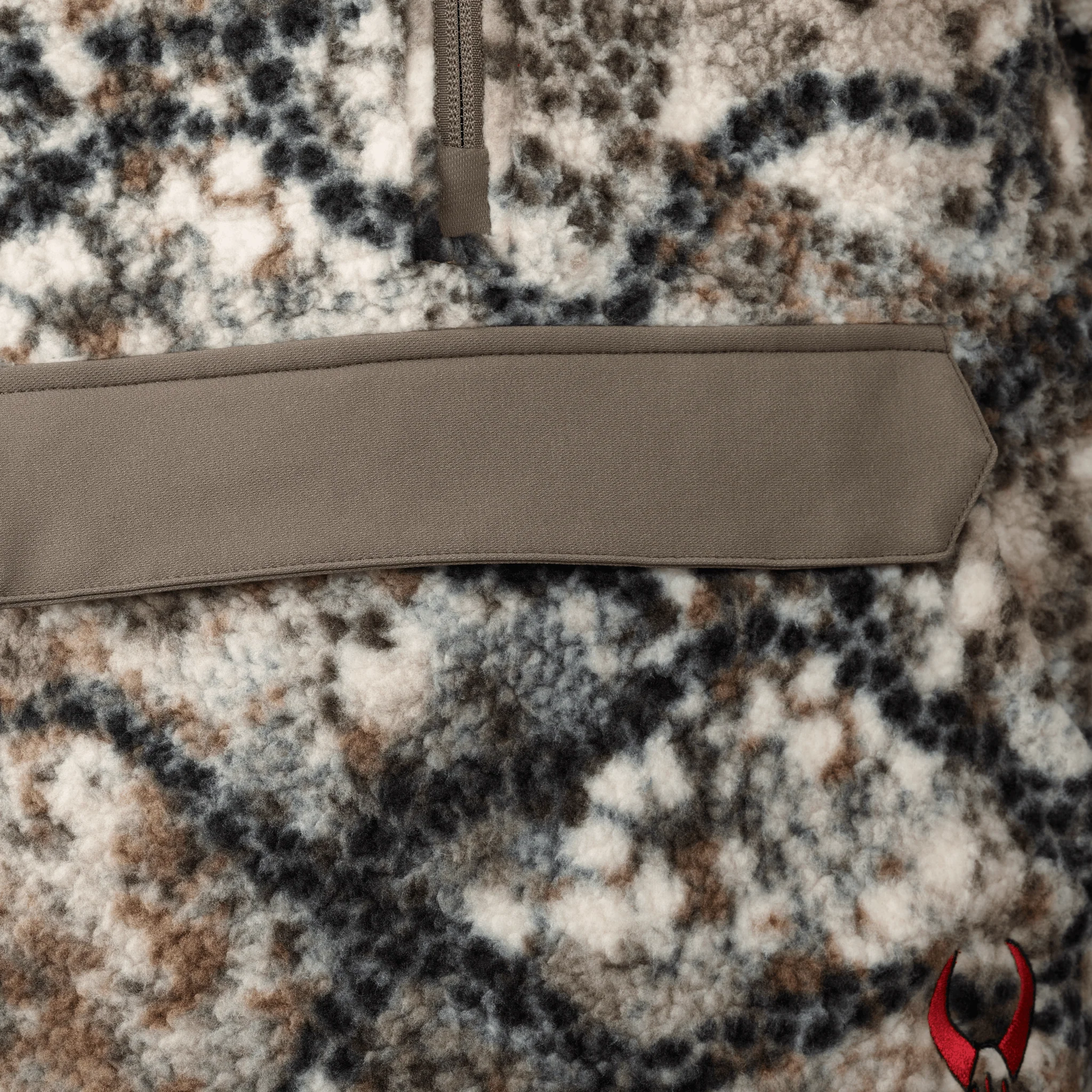 SILENS HOODIE - Image 7