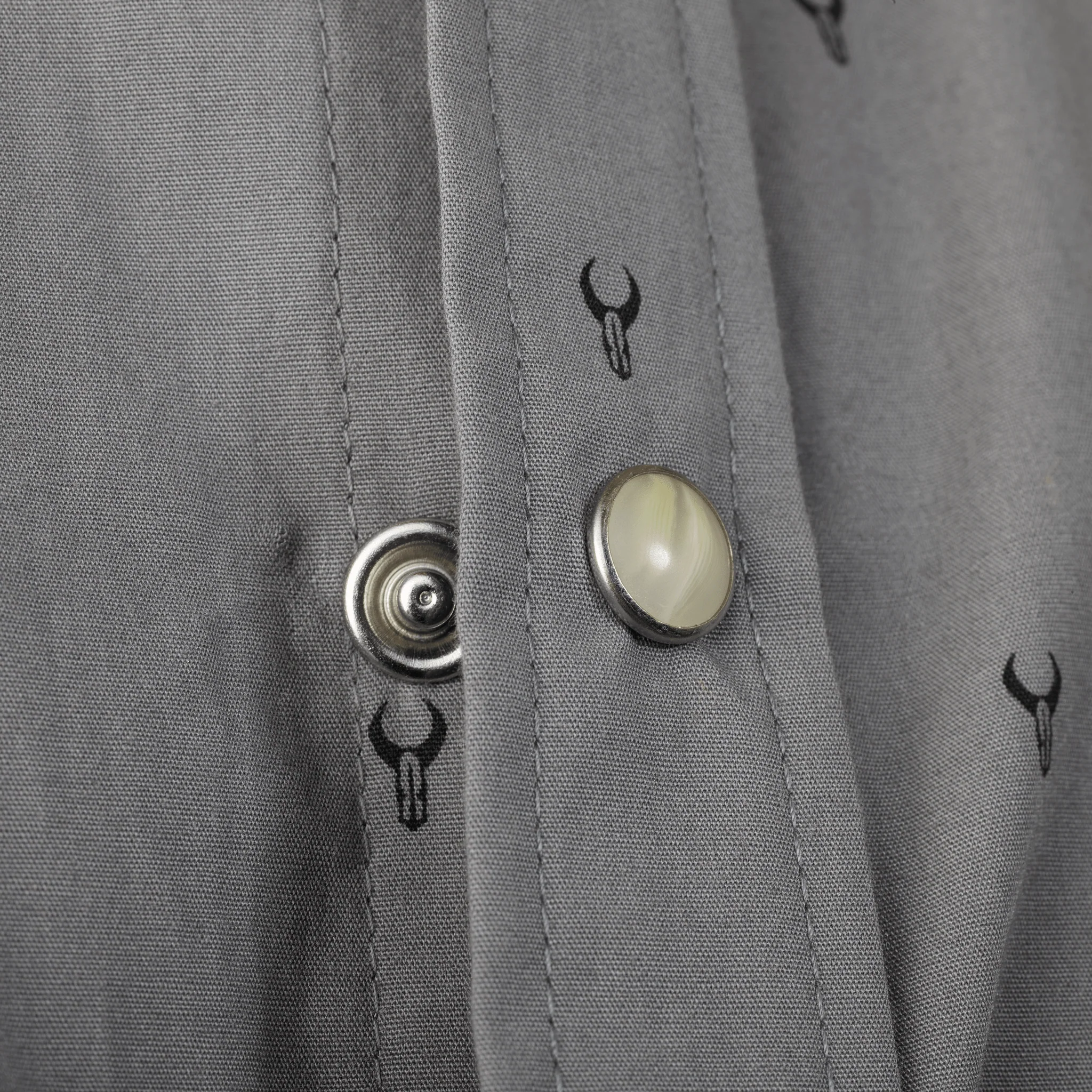 SNAZZY SNAP SHIRT - Image 6